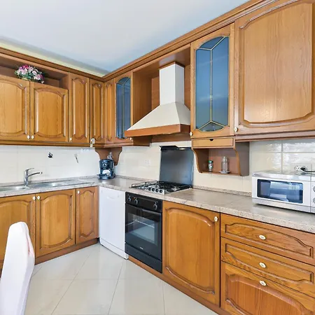 Appartement Family-friendly With Swimming Pool - 23646