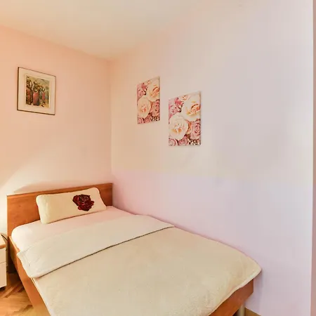 Lejlighed Family-friendly With Swimming Pool - 23646 Zadar